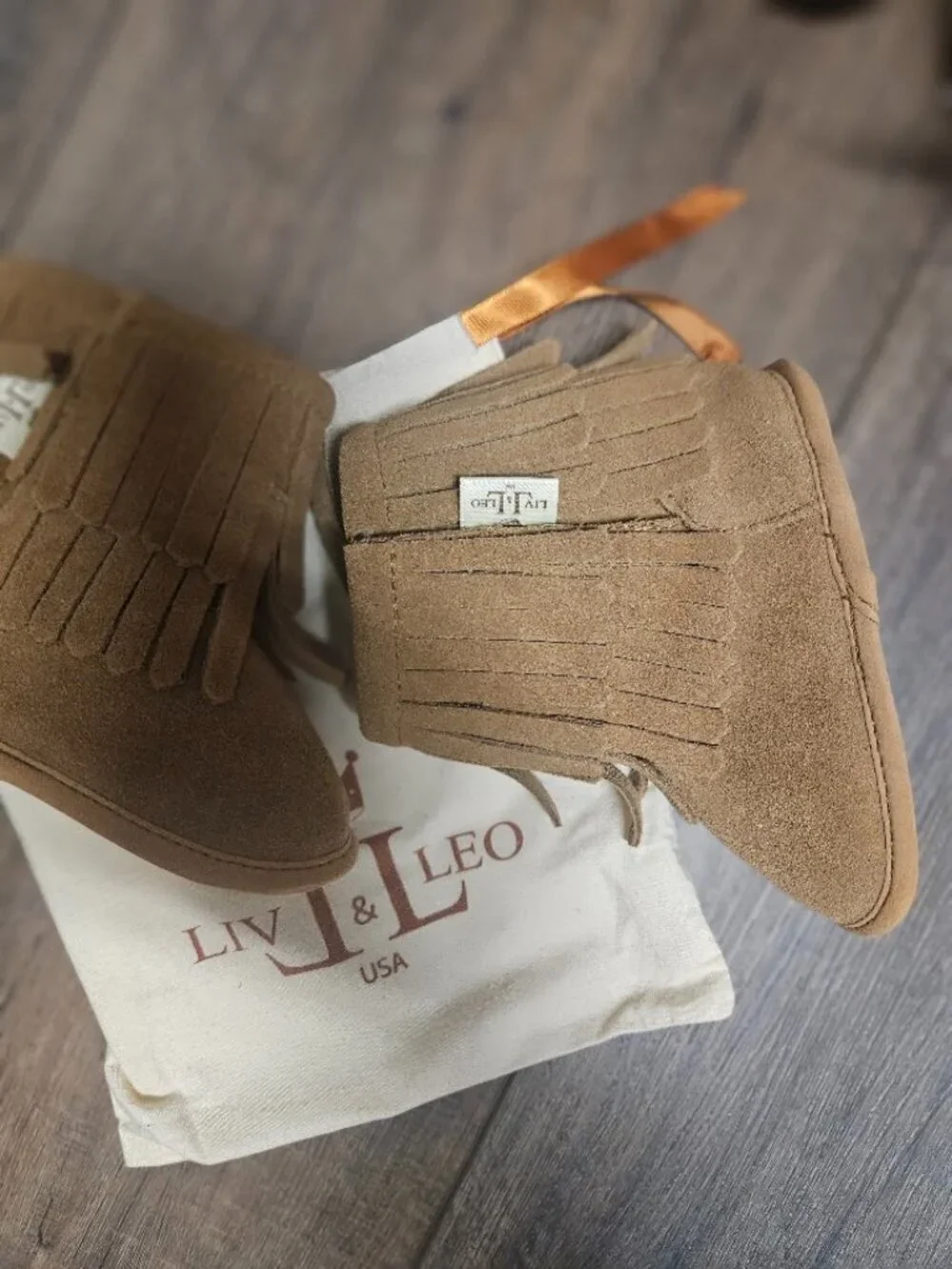 Liv & Leo moccasins, 3-6m